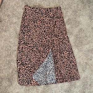 SHEIN Midi Leopard Print Skirt with Slit, Size L